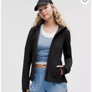 Lululemon Cross Chill Jacket